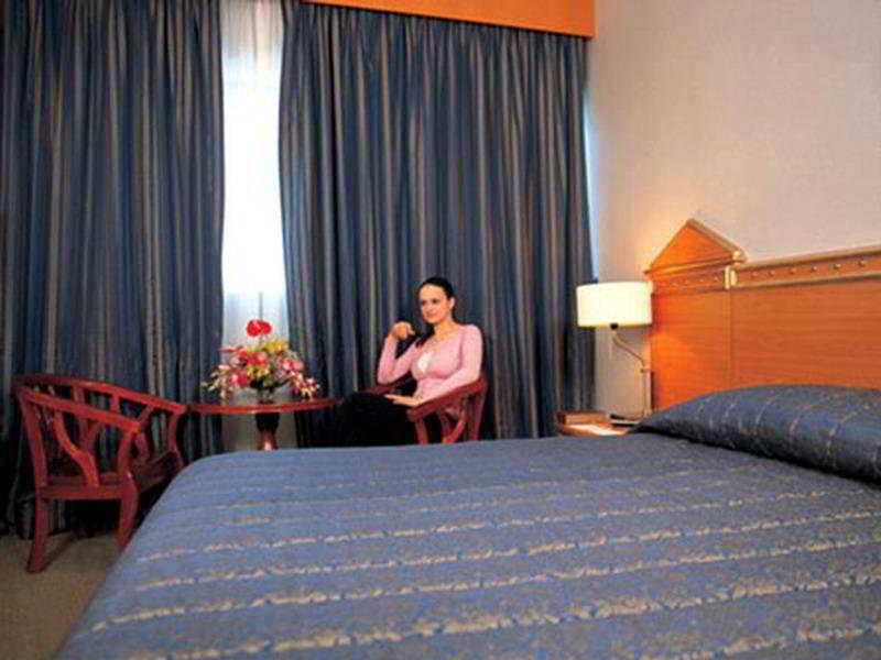 Coral Oriental Dubai Hotel Kamer foto